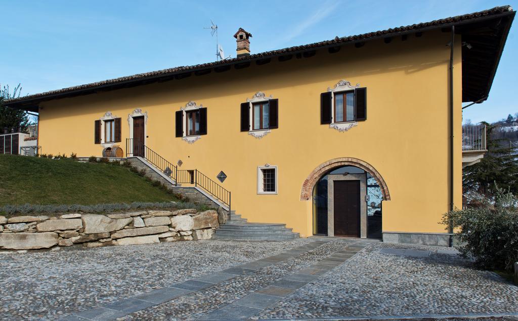Costa Di Bussia Villa Monforte D'Alba Bagian luar foto
