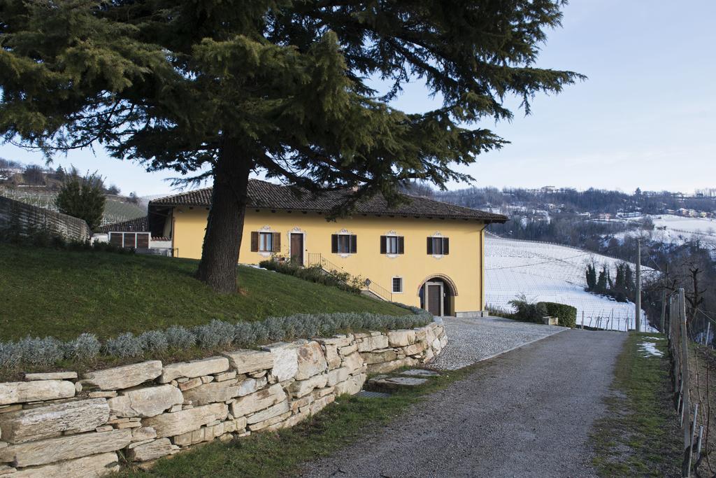 Costa Di Bussia Villa Monforte D'Alba Bagian luar foto